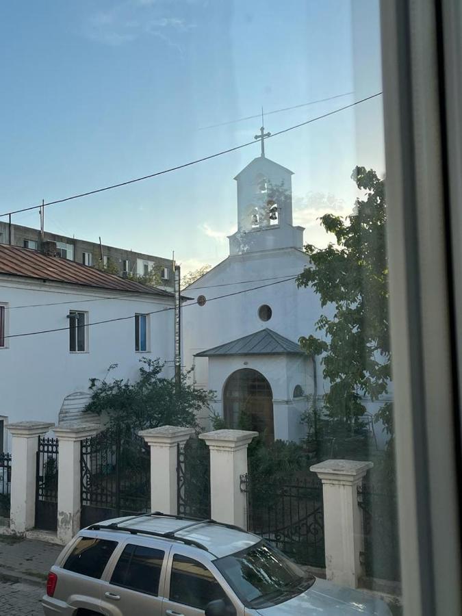 Miha'S Apartament Сулина Екстериор снимка