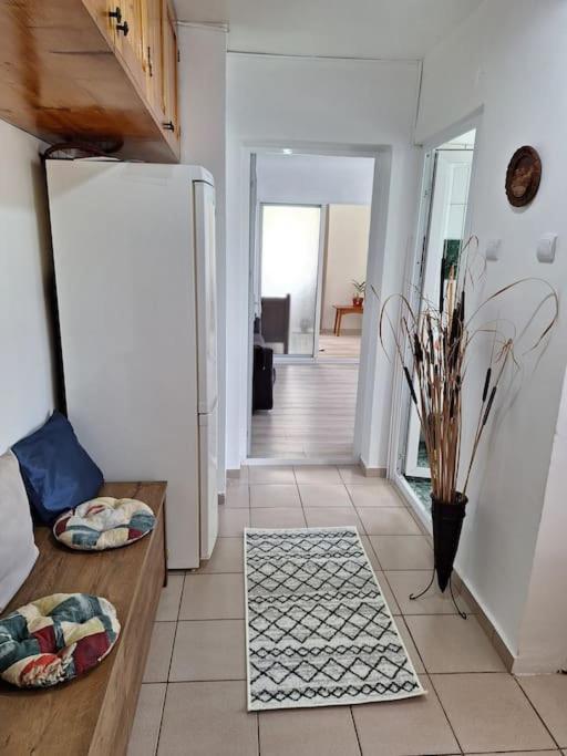 Miha'S Apartament Сулина Екстериор снимка